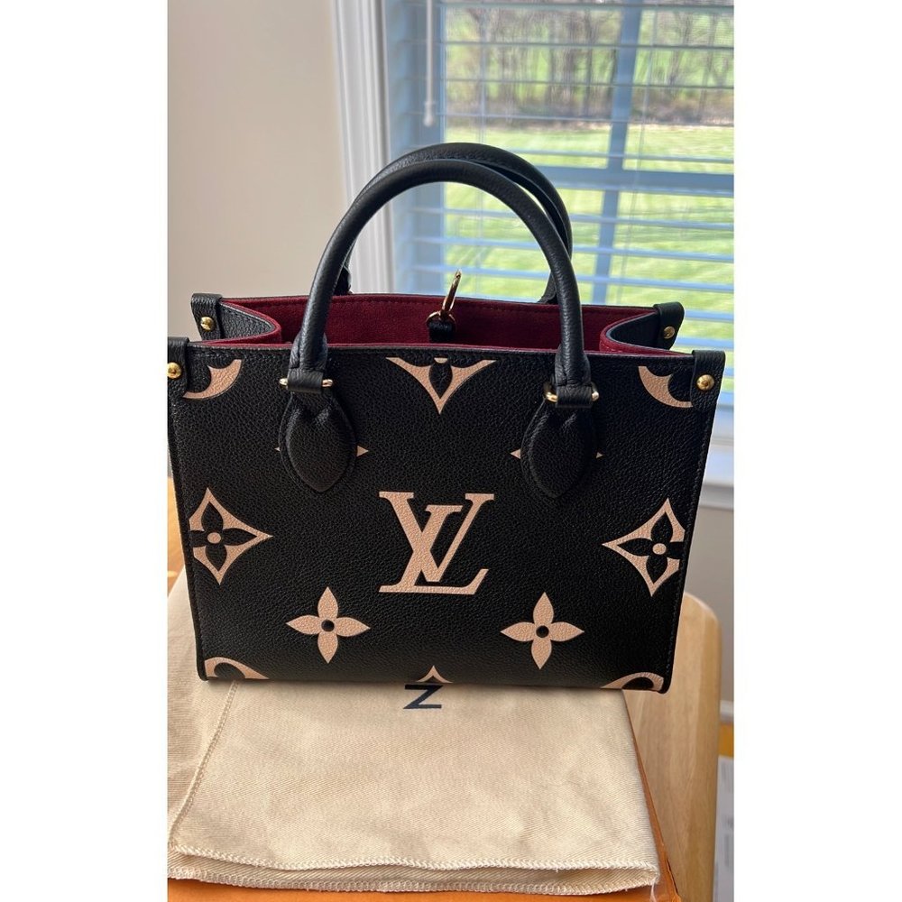 ✅Louis Vuitton Onthego PM Monogram Empreinte Leather